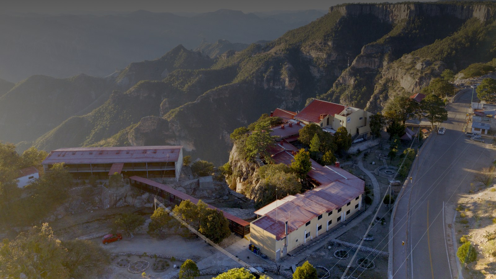 From where the eyes of the world look out to see the Barrancas de la Tarahumara